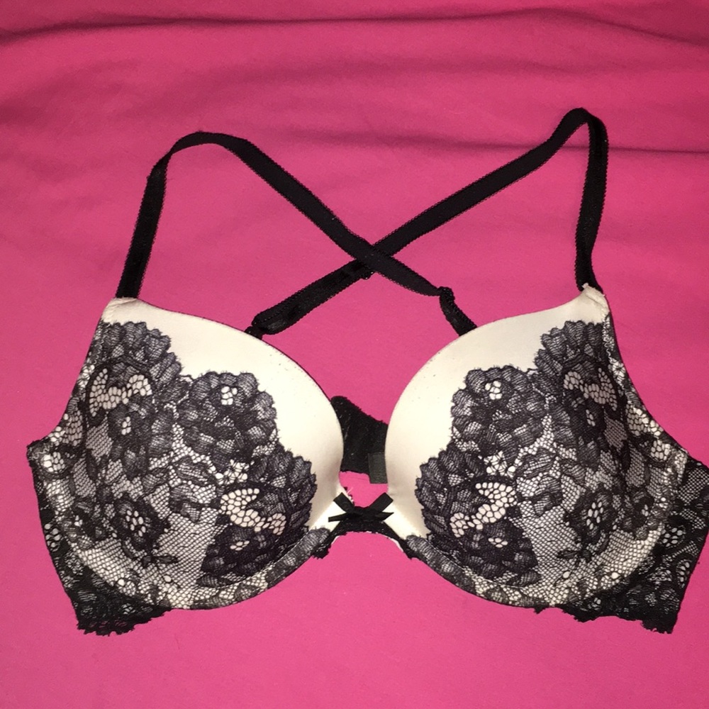 34C Memory Foam Victoria's Secret Bra